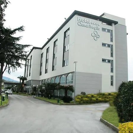 Quadrifoglio 4* Castello di Cisterna