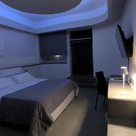 Hotel Quadrifoglio Castello di Cisterna